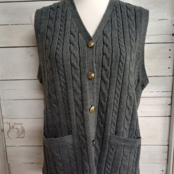 Vintage Classic Elements Gray Cable-Knit Chunky Sweater Vest Grannycore Medium - Picture 1 of 9